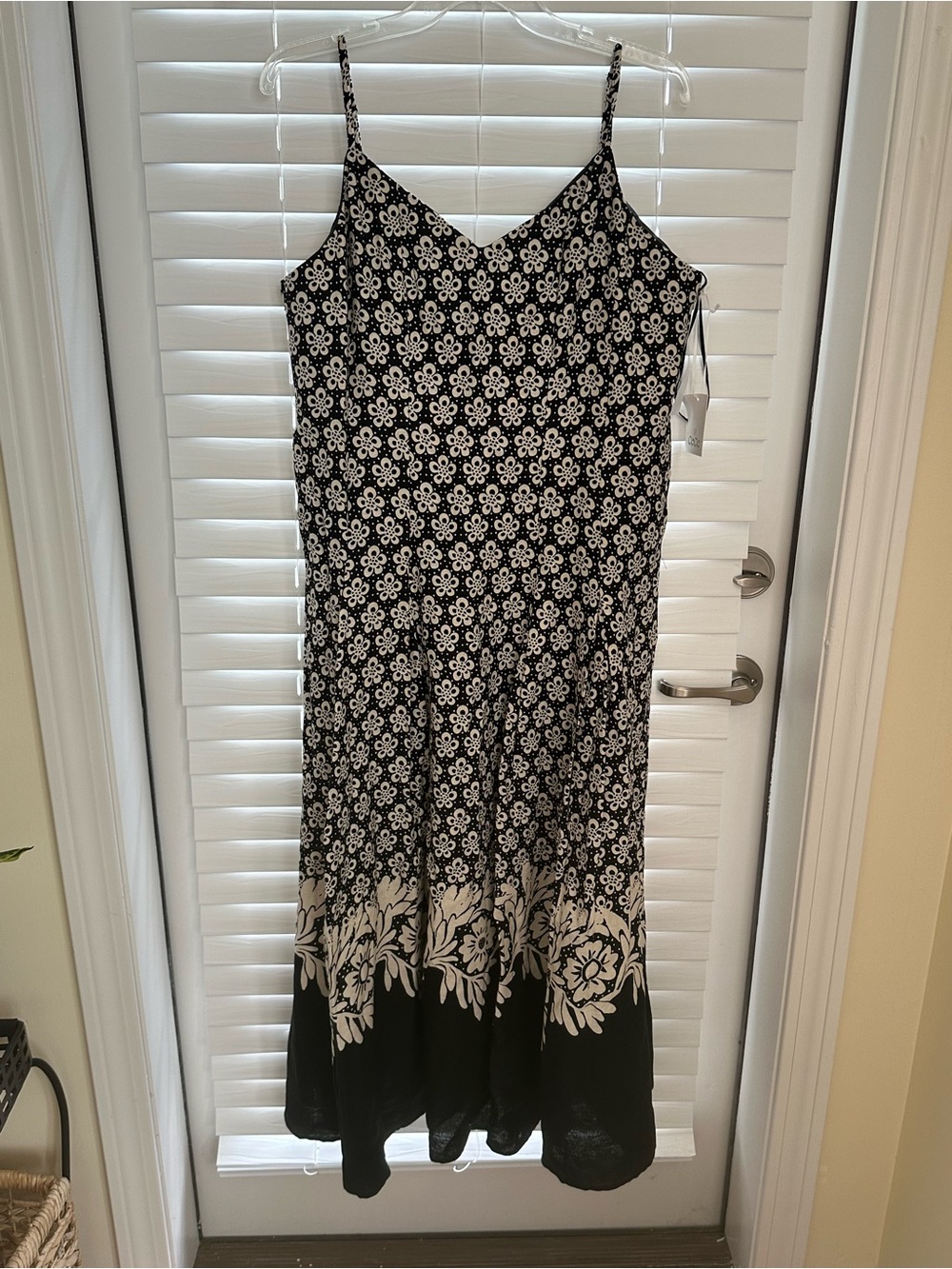 CeCe Black and White Floral Maxi Dress